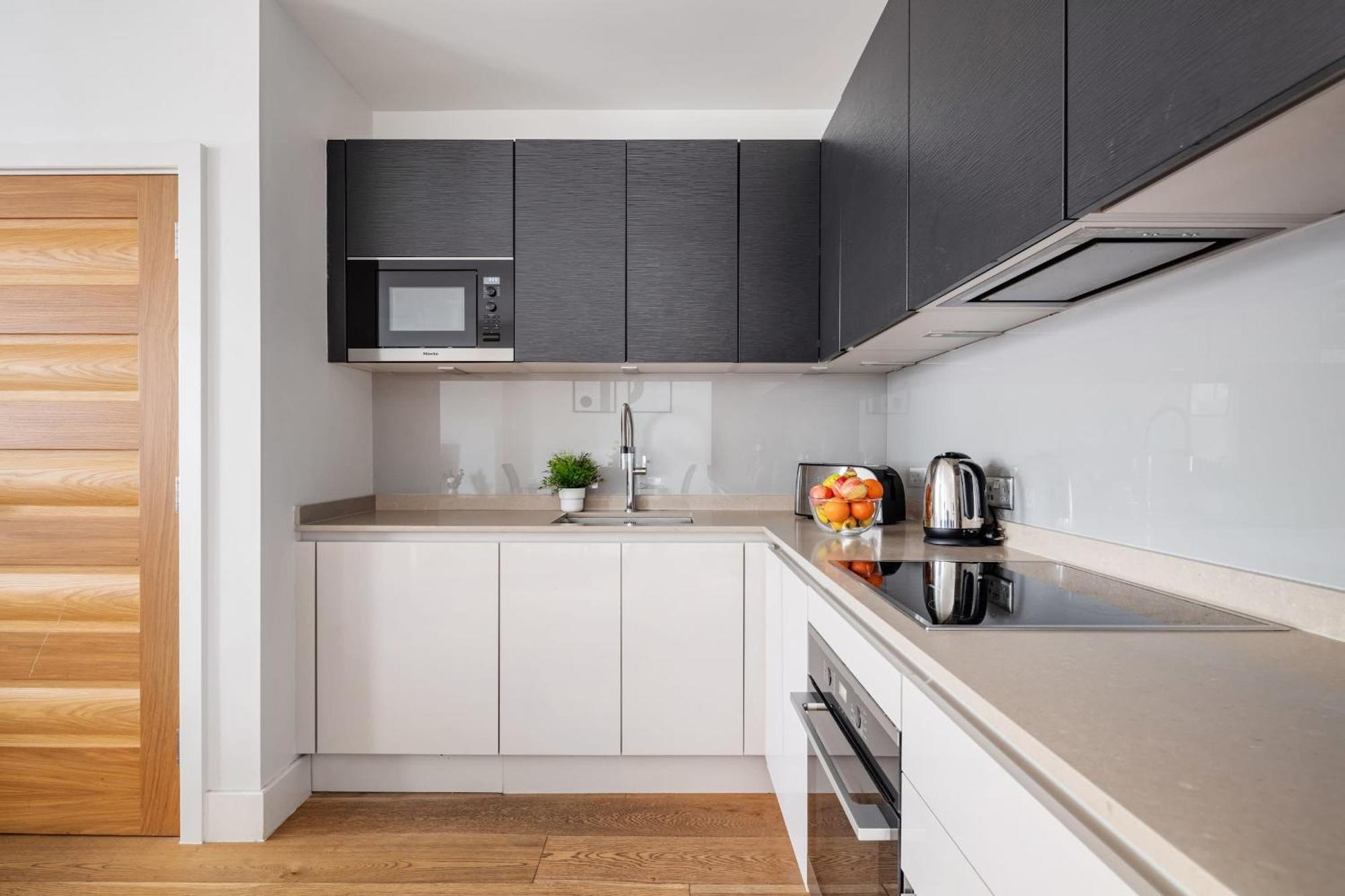2Br In Soho - Charlotte Street - Cityapartmentstay London Bagian luar foto