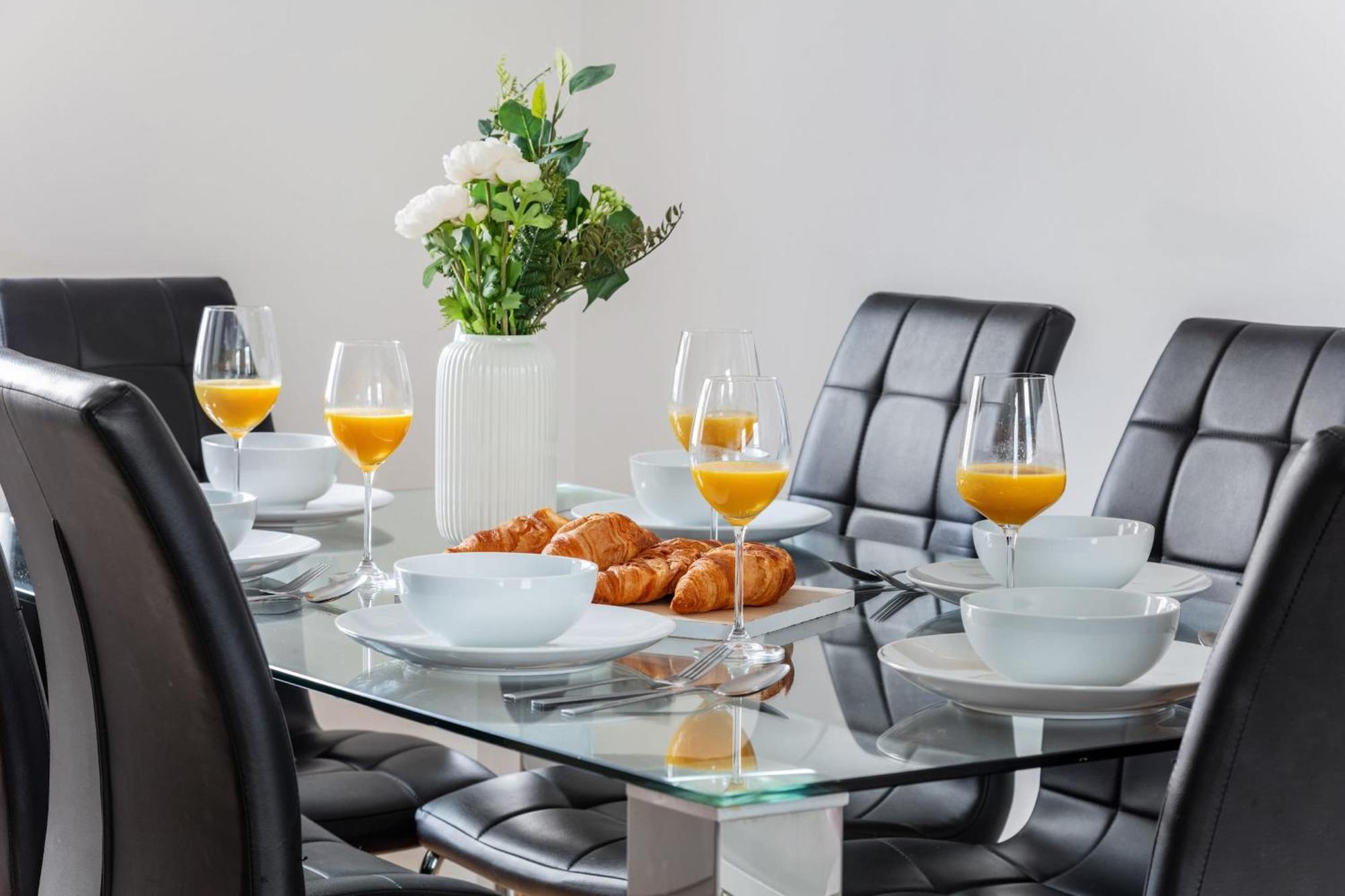 2Br In Soho - Charlotte Street - Cityapartmentstay London Bagian luar foto